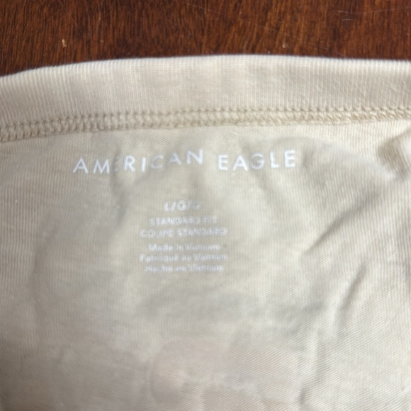 Men’s American Eagle Beige Shirt - Picture 3 of 4